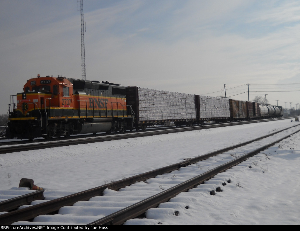 BNSF 2737